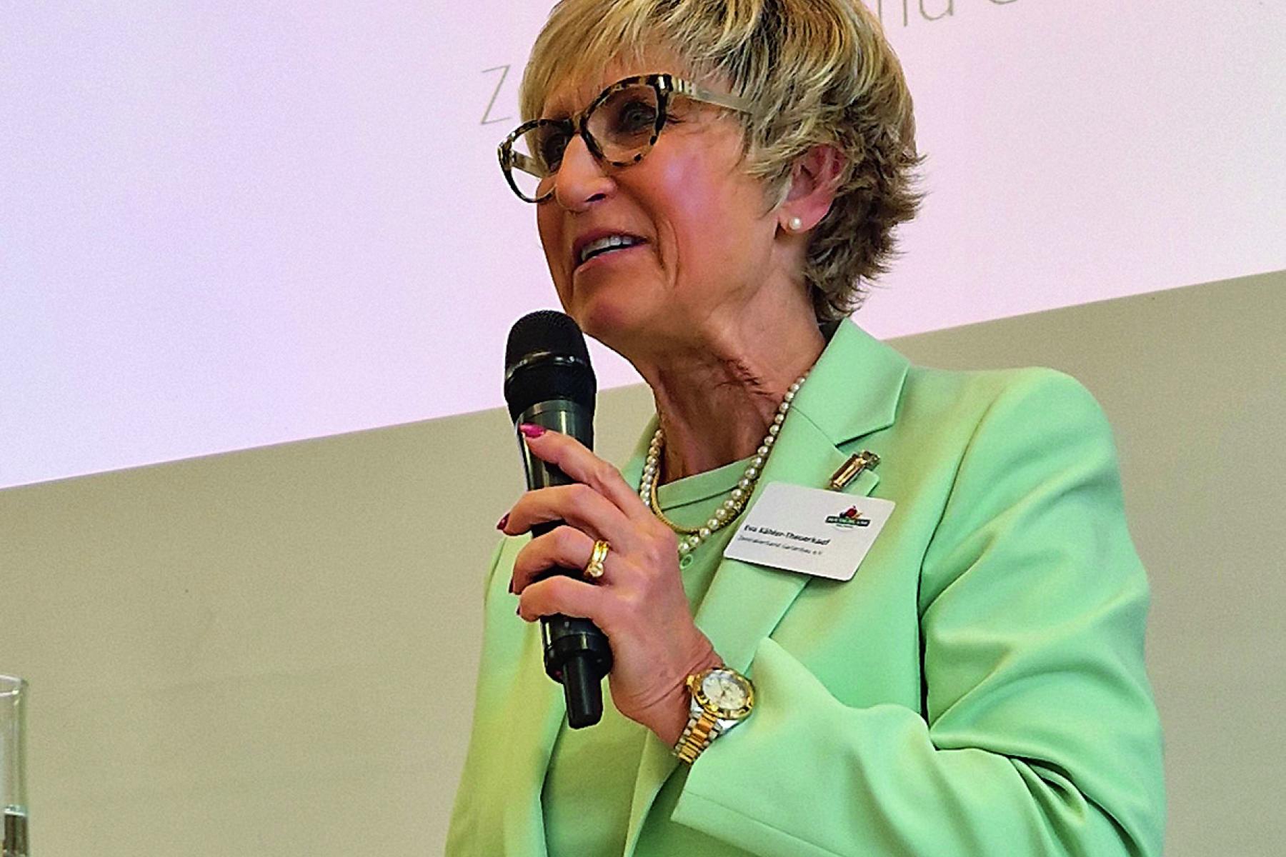 Portrait von Eva Kähler-Theuerkauf