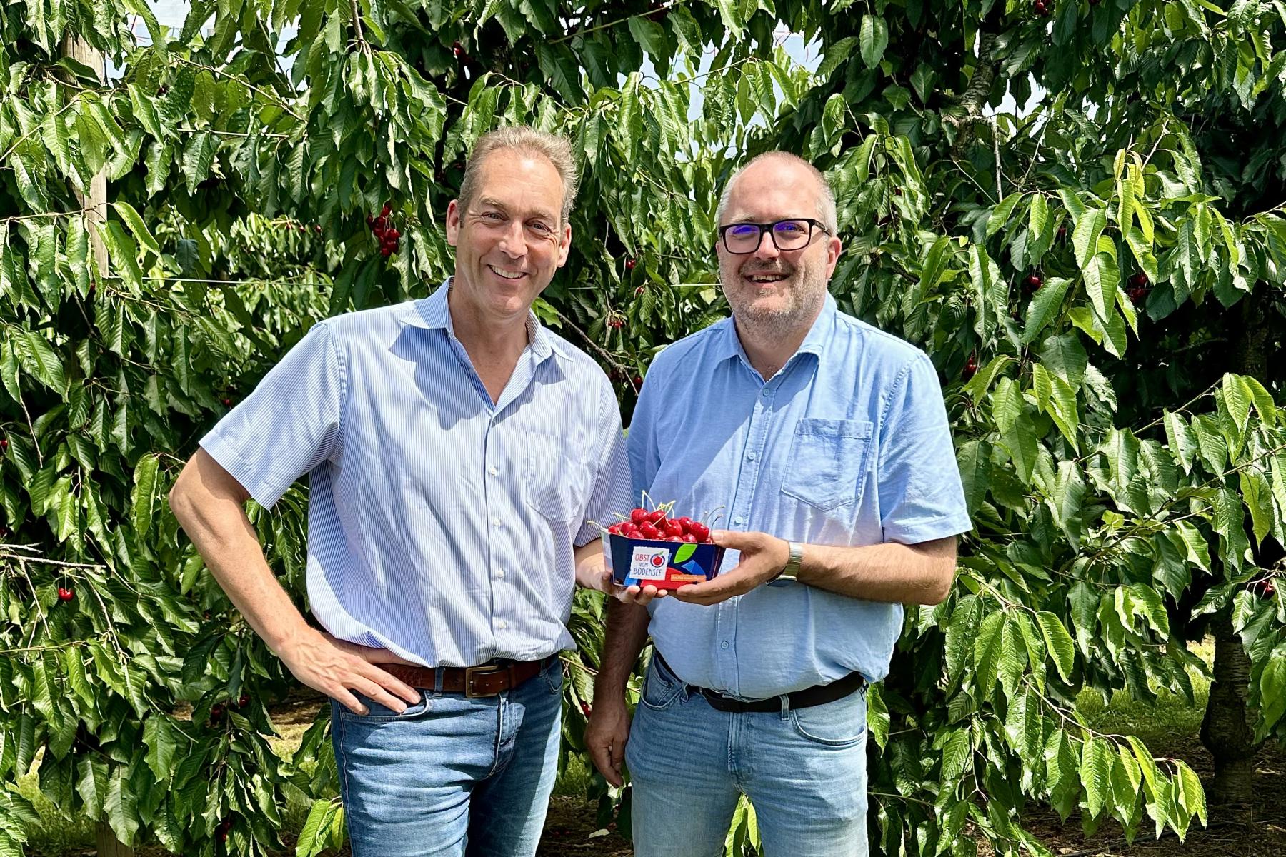 Tim Strübing und Ralph Titze - Obst vom Bodensee