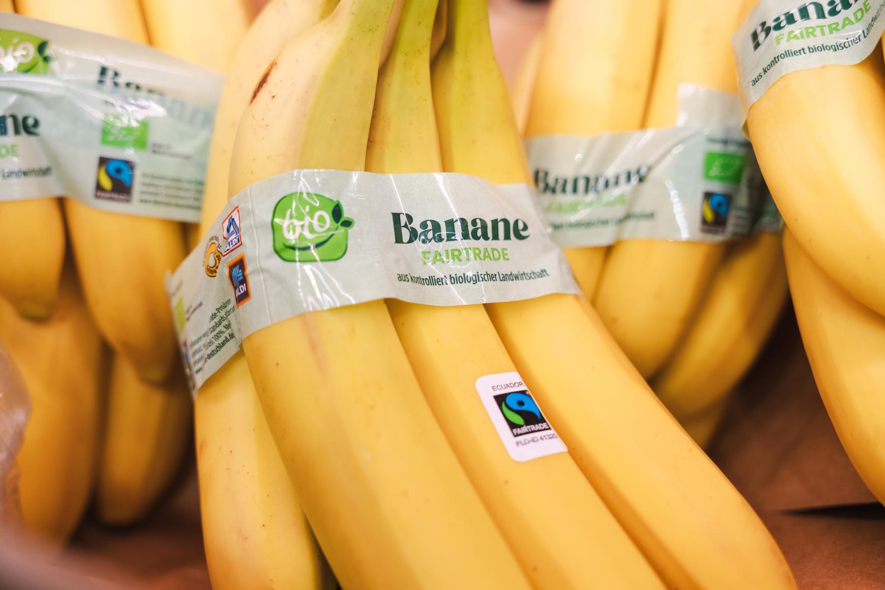 Bananen mit Fairtrade-Banderole