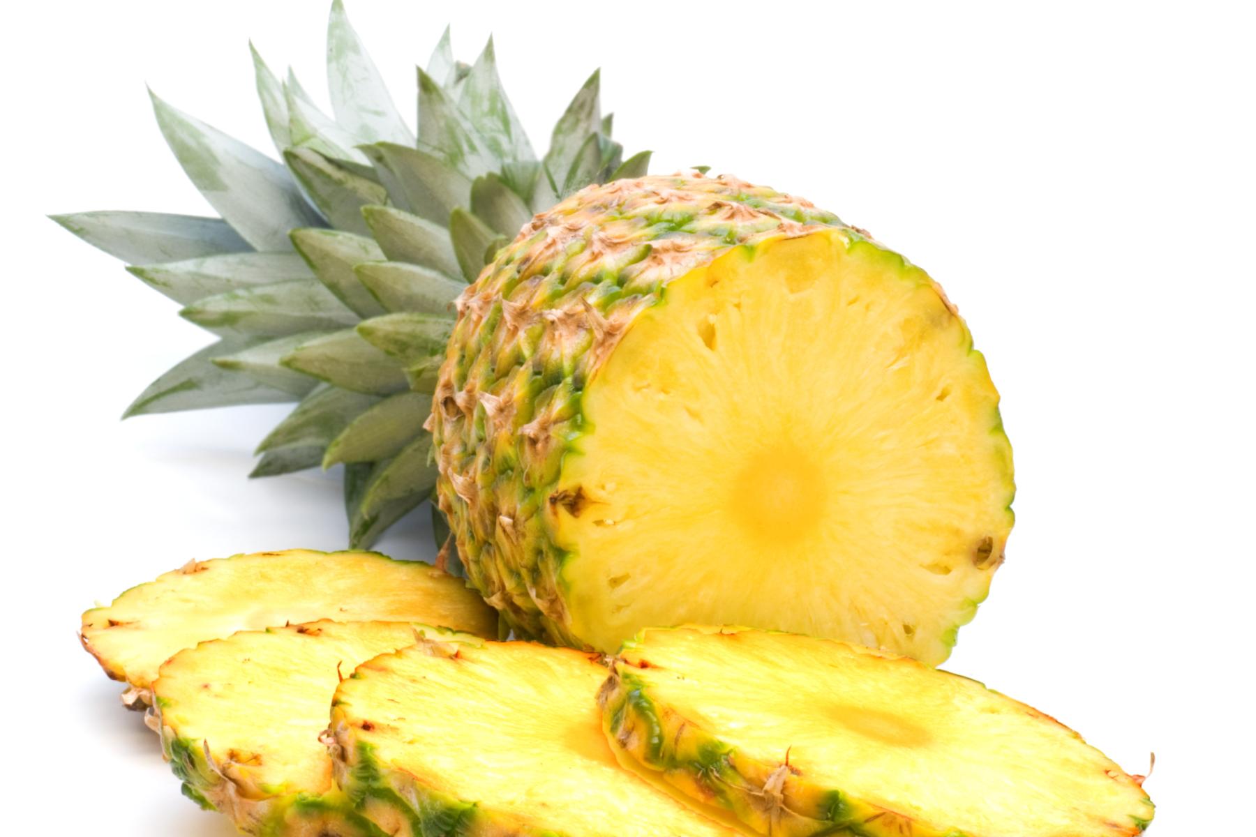 aufgeschnittene Ananas