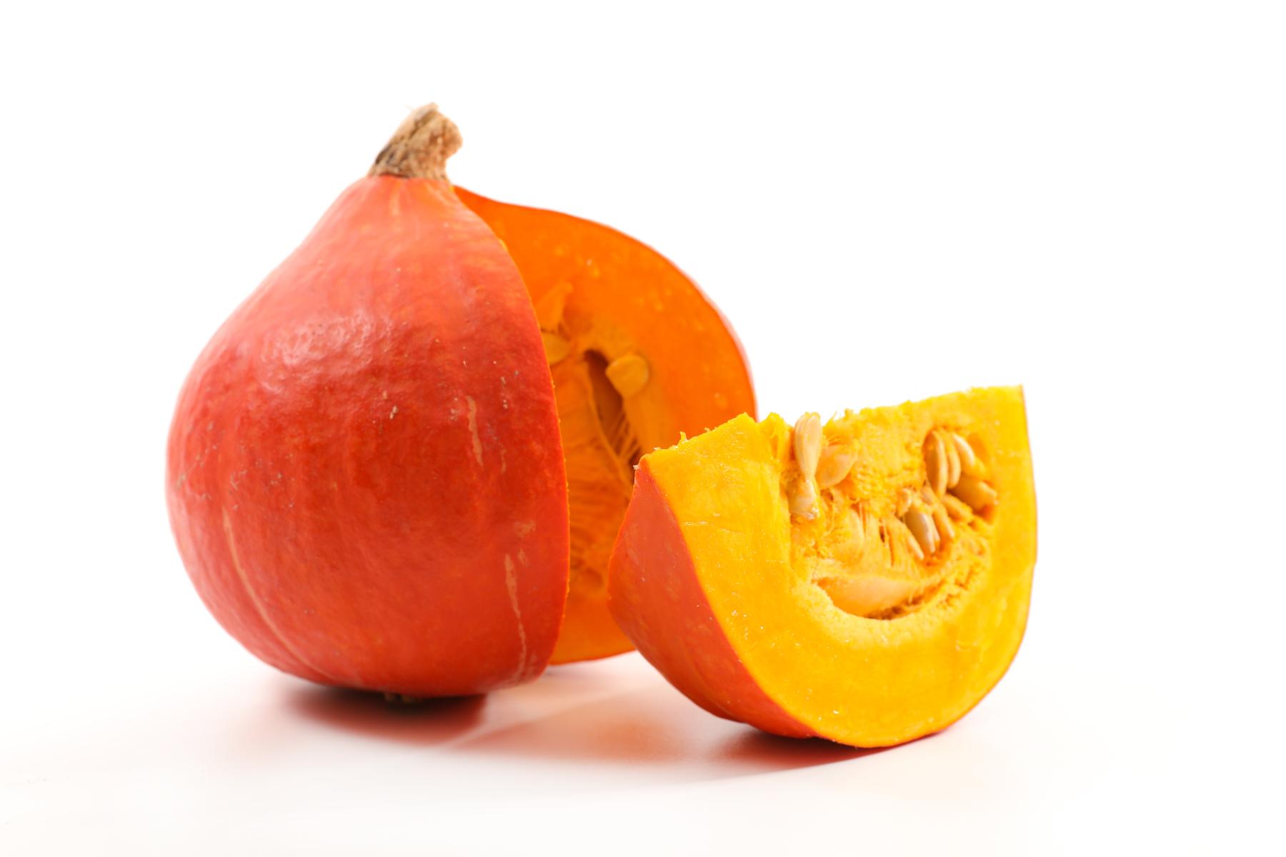 aufgeschnittener Hokkaidokürbis