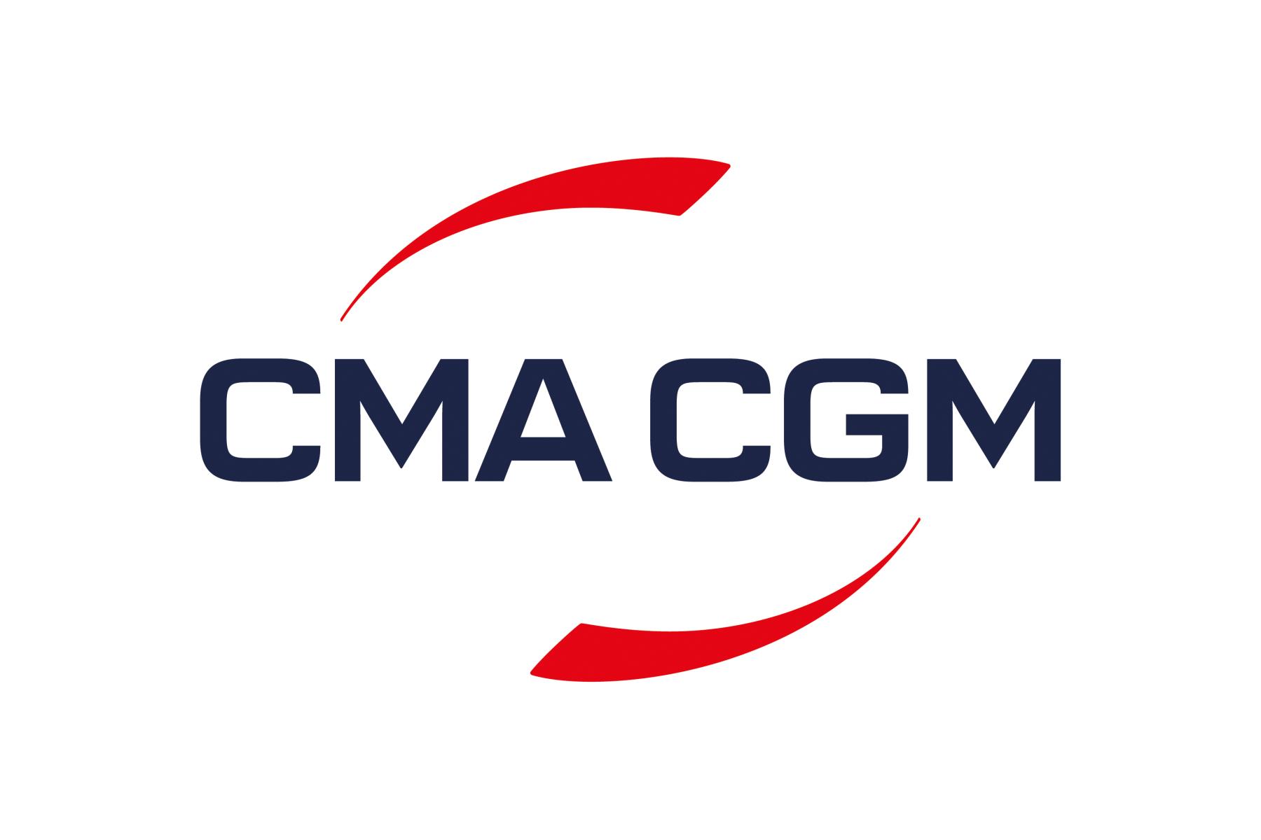 Logo von CMA CGM mit dunkelblauer Schrift und zwei roten, gebogenen Linien darüber und darunter.