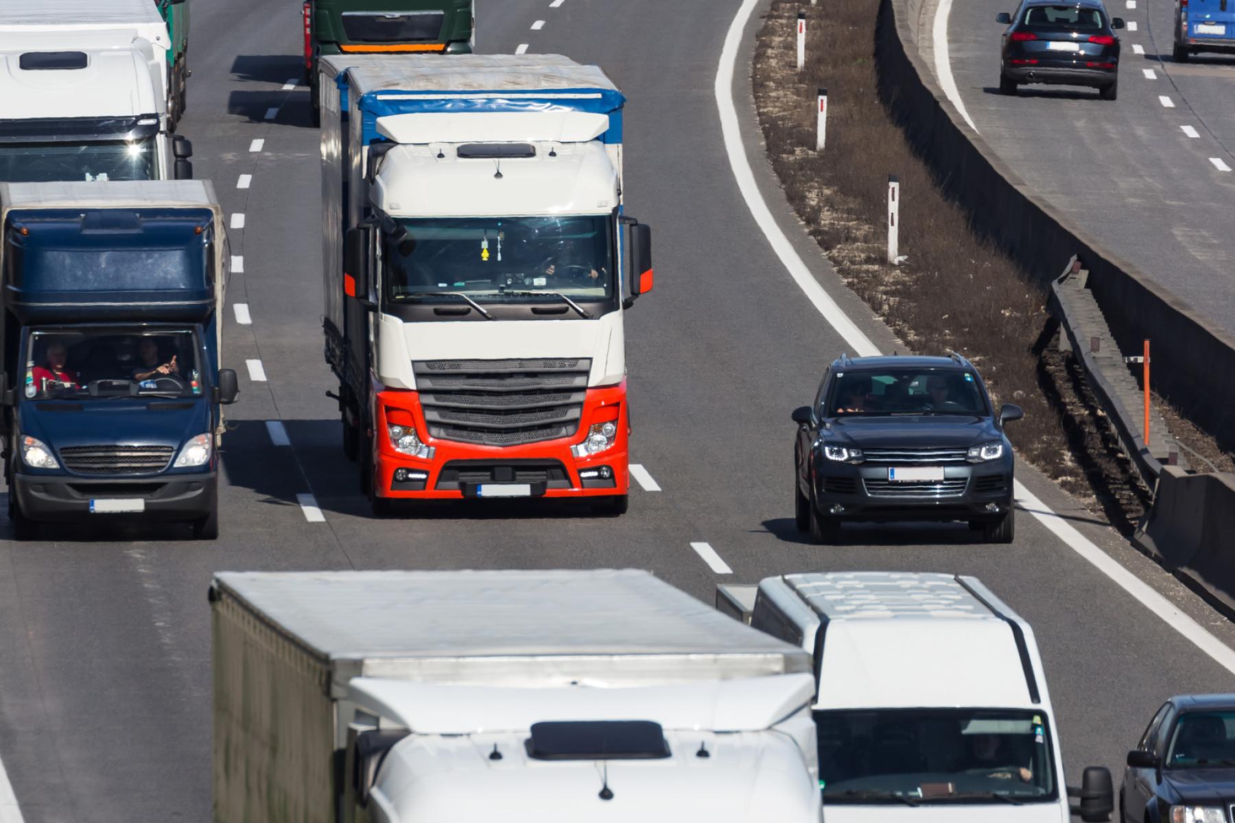 Lkw auf der Autobahn