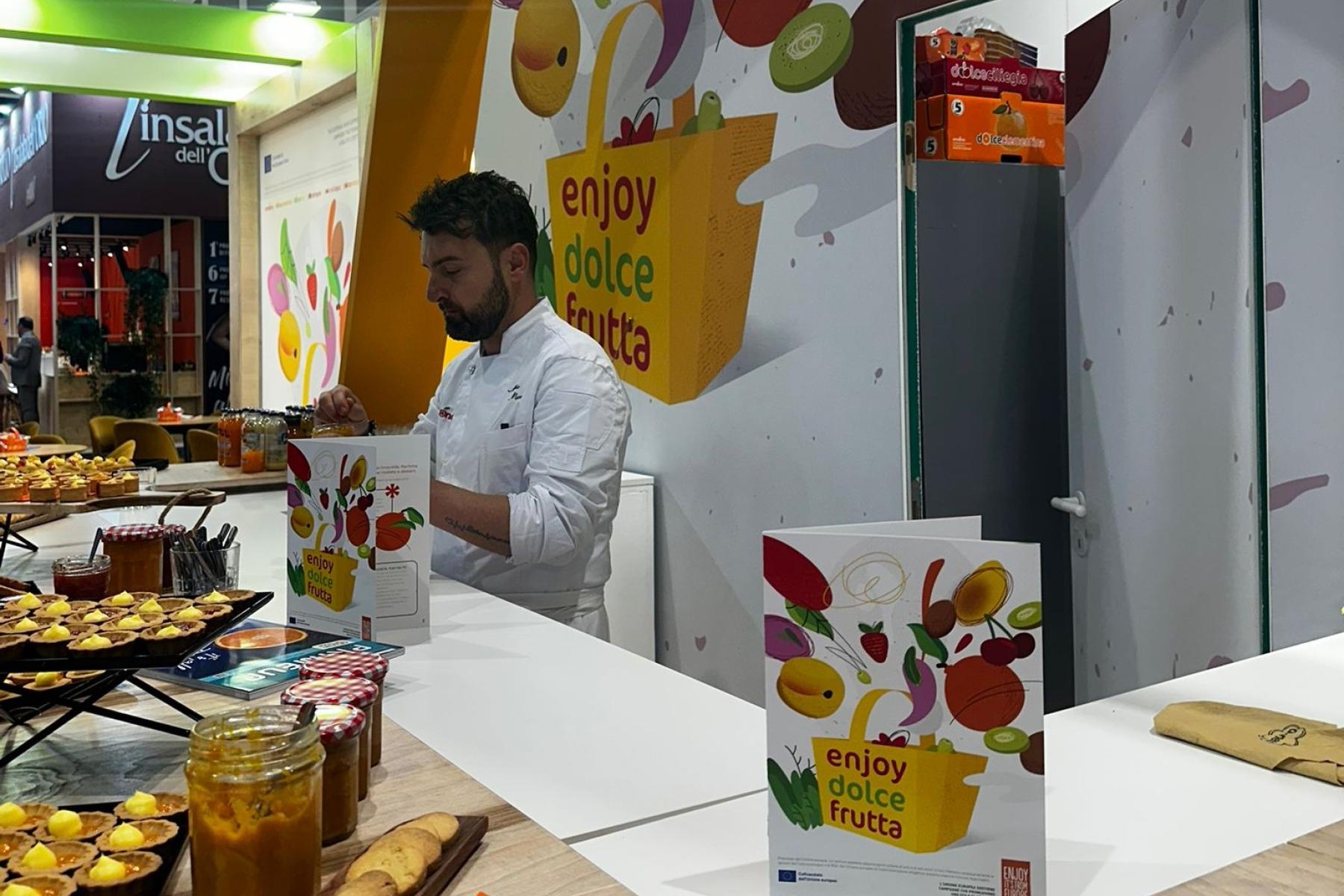 Mario Musci bei Enjoy Dolce Frutta auf der FRUIT LOGISTICA 2025