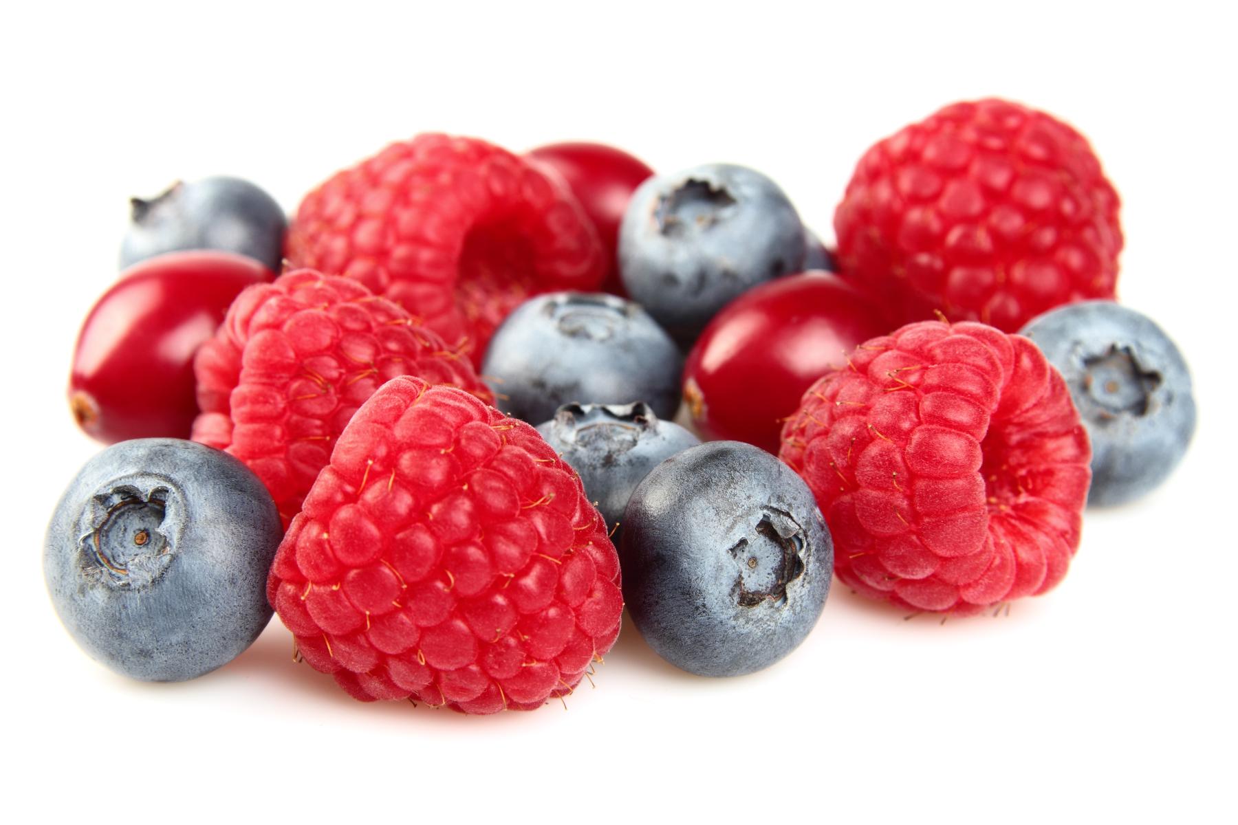 Heidelbeeren und Himbeeren
