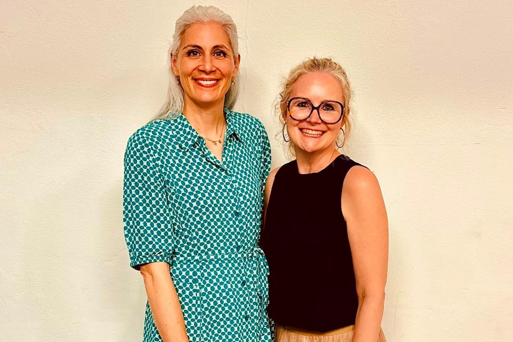 Porträt von Nadja Meier (l.) und Anna Wangler