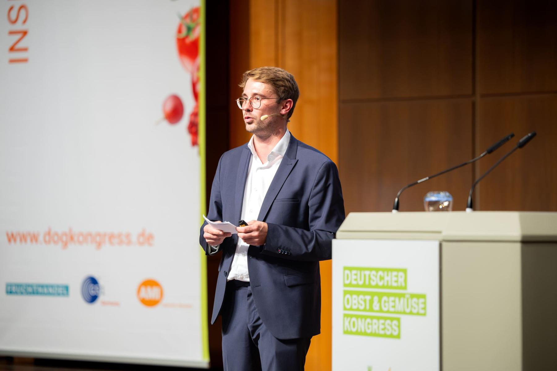 Aljoscha Rix - Projektmanager bei Cloud4Log - auf dem Deutschen Obst + Gemüse Kongress