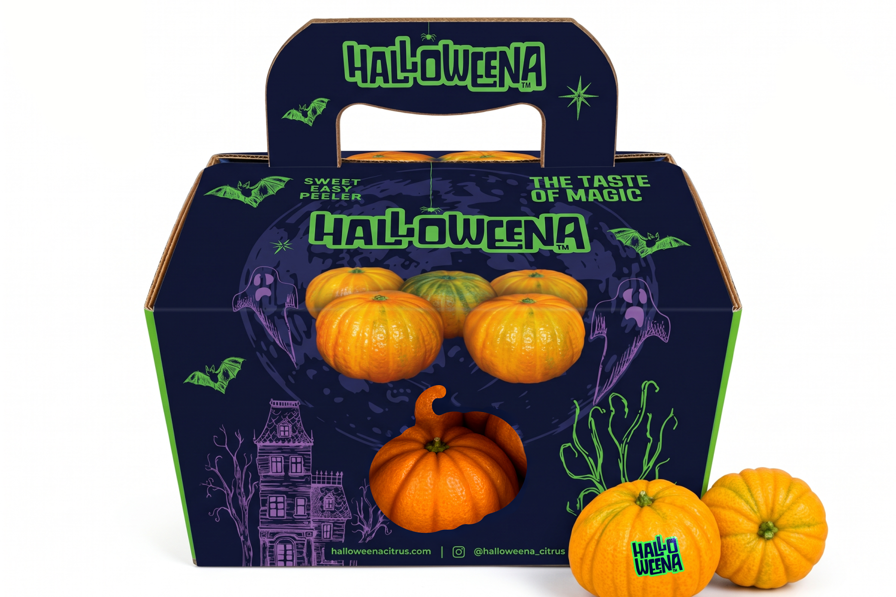 Mandarinen liegen vor der Verpackung mit Halloween-Motiv und darin 