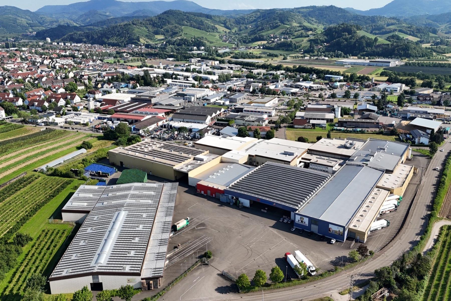 Das Betriebsgelände der Obstgroßmarkt Mittelbaden eG