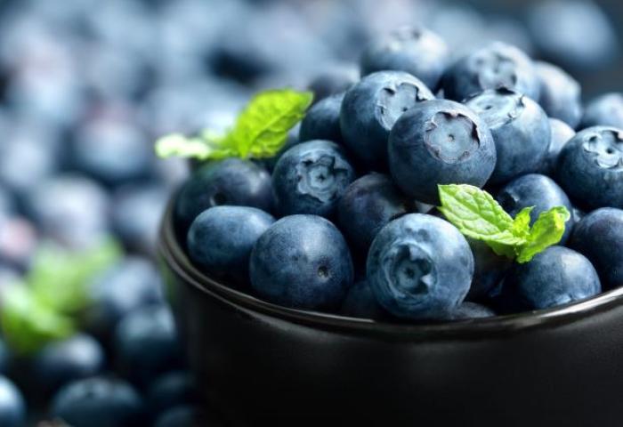 Heidelbeeren in einer Schale