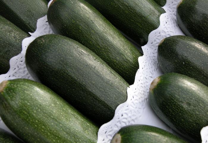 aufgefächerte Zucchini