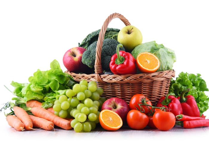 Obst und Gemüse im Korb