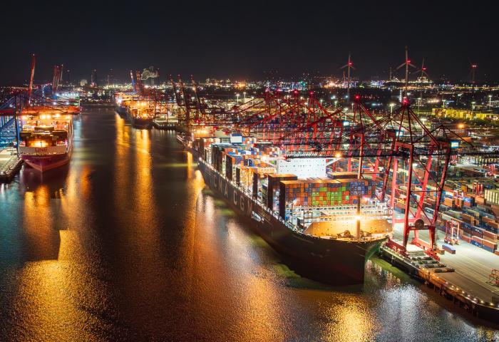 Hamburg Hafen bei Nacht