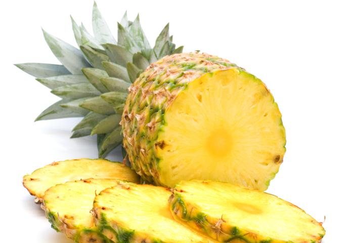 aufgeschnittene Ananas