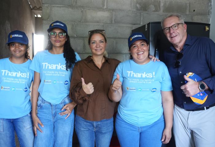 Building Dreams Project zur Verbesserung der Wohnsituation von Bananenbauern in Kolumbien