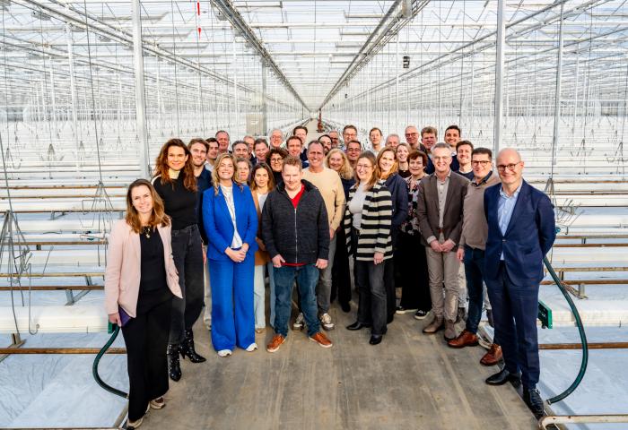 Vertreter von Albert Heijn, Eneco und Bakker Barendrecht