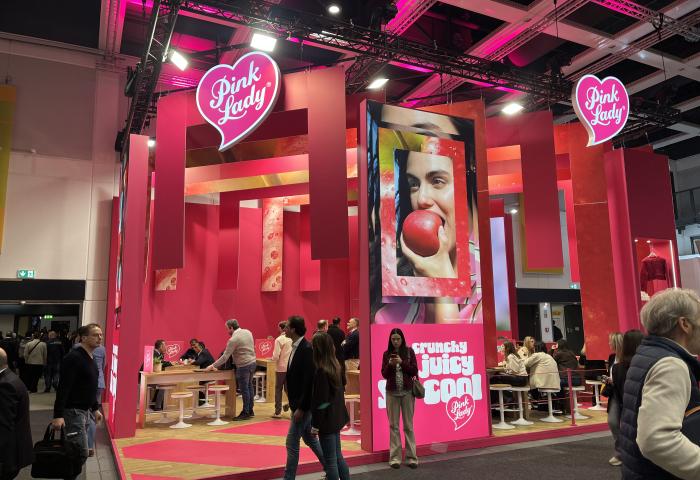 Pink Lady Stand auf der Fruit Logistica