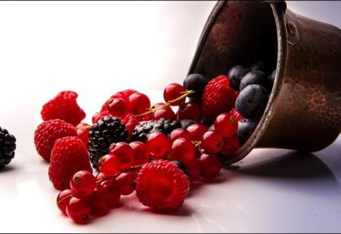 diverse Beerenfrüchte