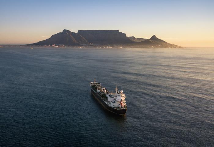 Containerschiff vor Südafrika