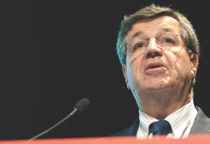 Porträt von Ronald Bown