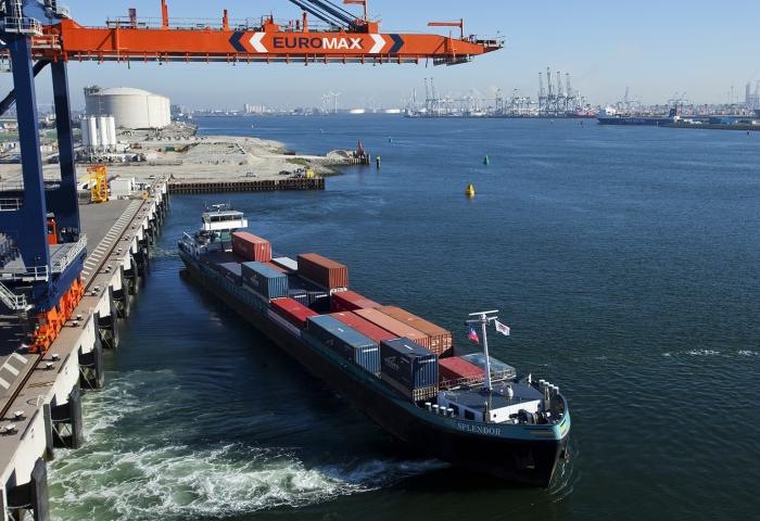 Barge at Euromax terminal Hafen Rotterdam
