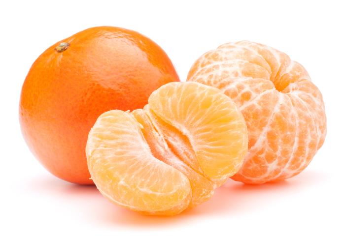 Mandarinen - ganz und geschält