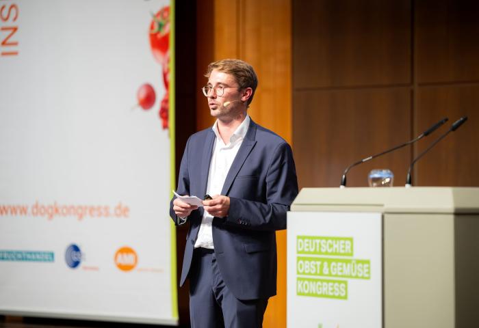 Aljoscha Rix - Projektmanager bei Cloud4Log - auf dem Deutschen Obst + Gemüse Kongress