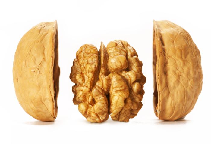 aufgespaltene Walnuss