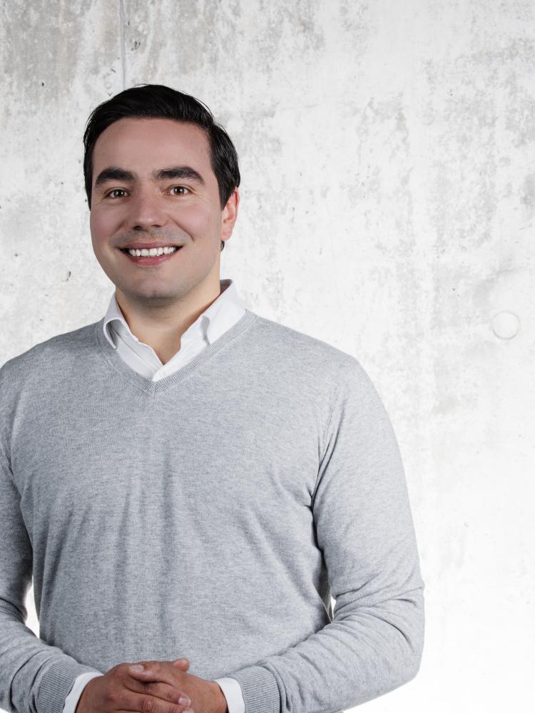 Portraitfoto Florian Cebulla