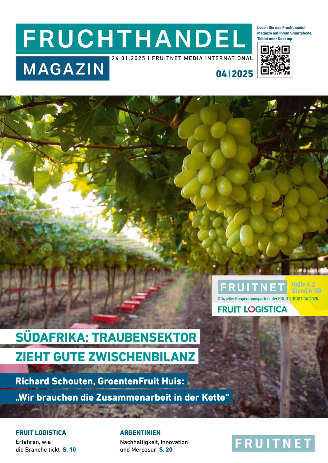 Titelbild des Fruchthandel Magazins vom 24. Januar 2025. Nahaufnahme grüner Weintrauben an einer Rebe in Südafrika, mit Reihen von Weinstöcken im Hintergrund.